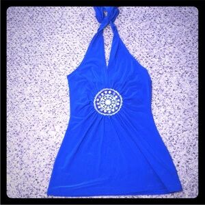 🛍Blue Halter Top w/Ornate Centerpiece Sz M by Sirens